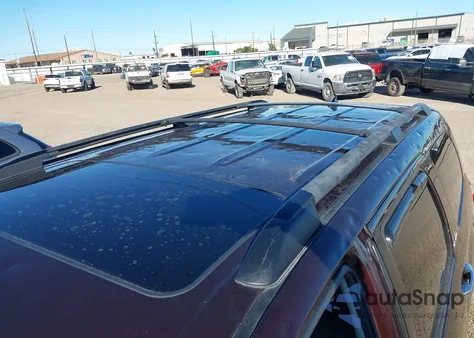 2016 Toyota Sequoia Platinum 5.7L V8 z USA, uszkodzony, nr VIN 5TDYY5G18GS062759